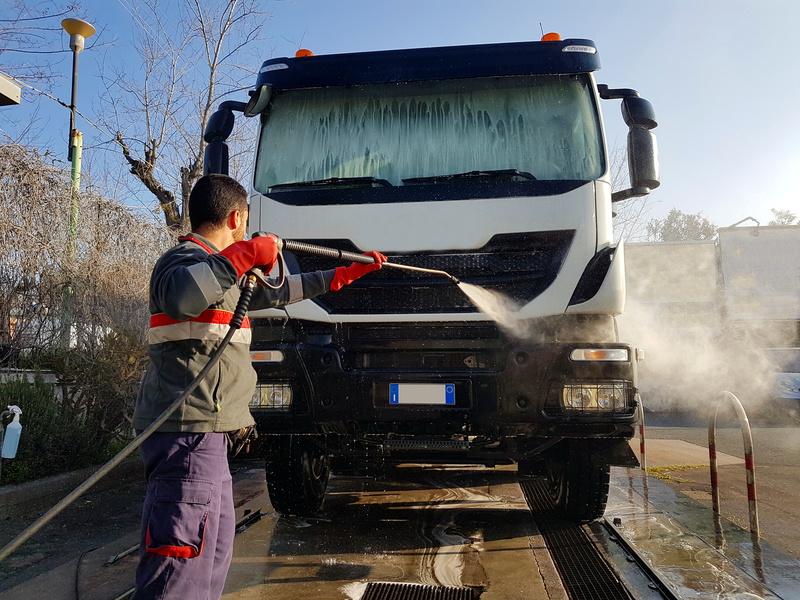 Mycie samochodów ciężarowych
